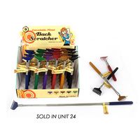 FOLD UP RAKE BACK SCRATCHER UN24