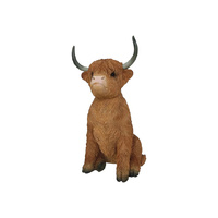 34CM SITTING HIGHLAND COW