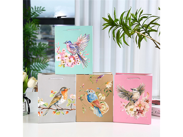 HOT STAMPING GIFT BAG 26X32X10CM 4ASST QTY 12