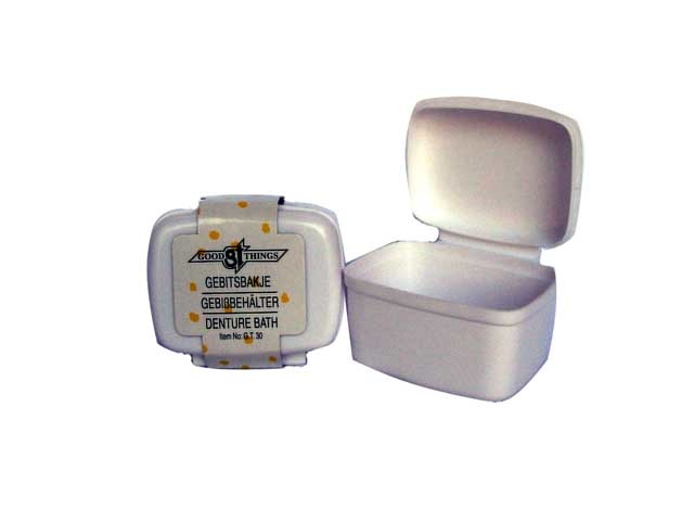DENTURE BATH WITH CLIP LID