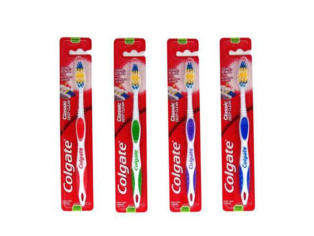 COLGATE T/BRUSH CLASSIC CLEAN UN12