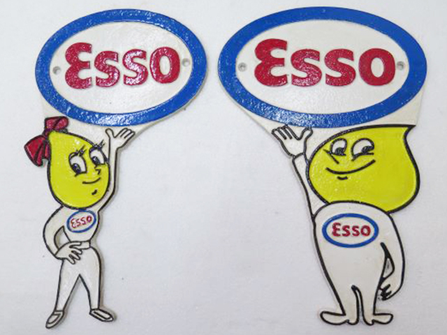 ESSO BOY AND GIRL PLAQUE 28CM 2ASST
