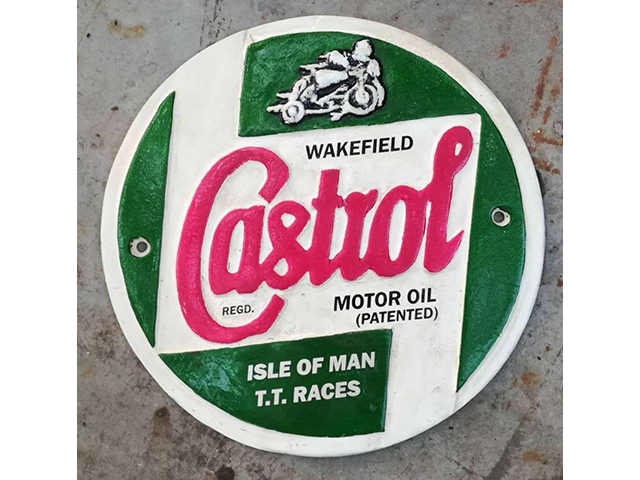 CASTROL TT ROUND SIGN GREEN BACKGROUND