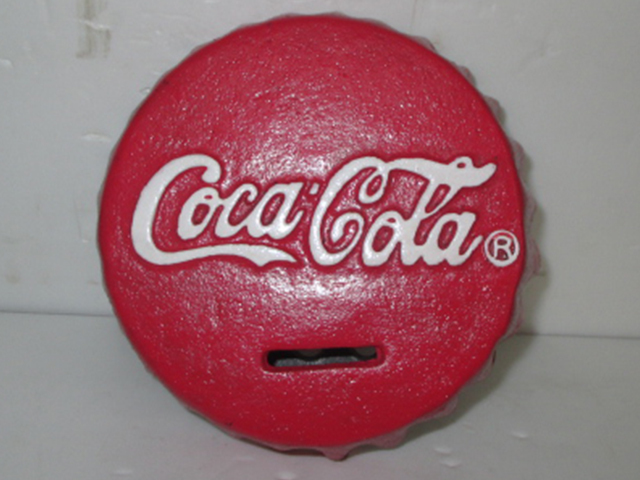 SOFT DRINK BOTTLE CAP BANK RED