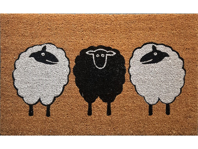 COIR BACKED 3 SHEEP 45X75CM