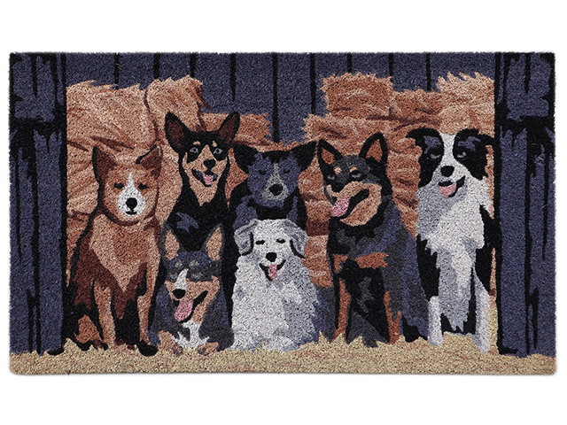 COIR BACK BARN DOGS 45X75CM