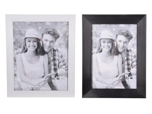 BLACK AND WHITE FRAME 5X7 2ASST