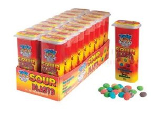 TNT SOUR BLASTS 49G UN18