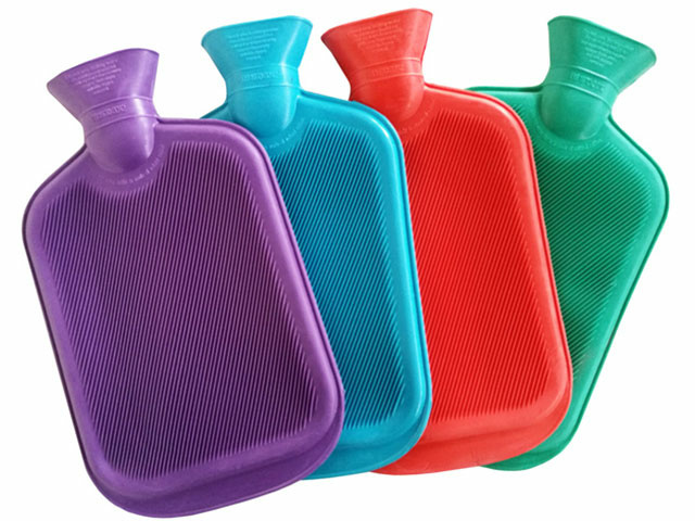 HOT WATER BOTTLE 2 LITRE 3ASST