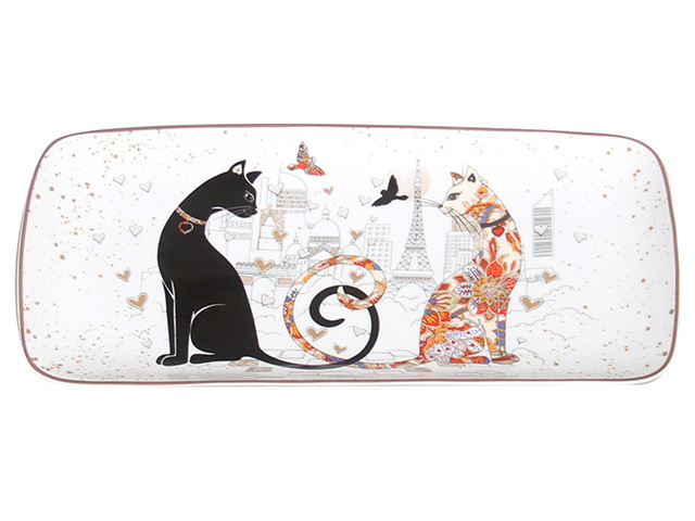 EMBOSSED CAT COUPLE SERVING PLATE 30CM