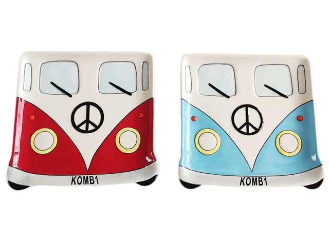 KOMBI VAN SQUARE PLATE 14.8X15.2CM 2ASST