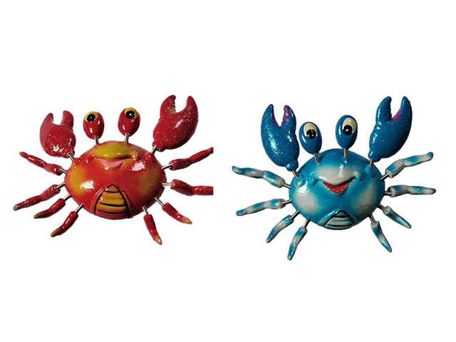 PLASTIC SPRING CRAB MAGNET UN12