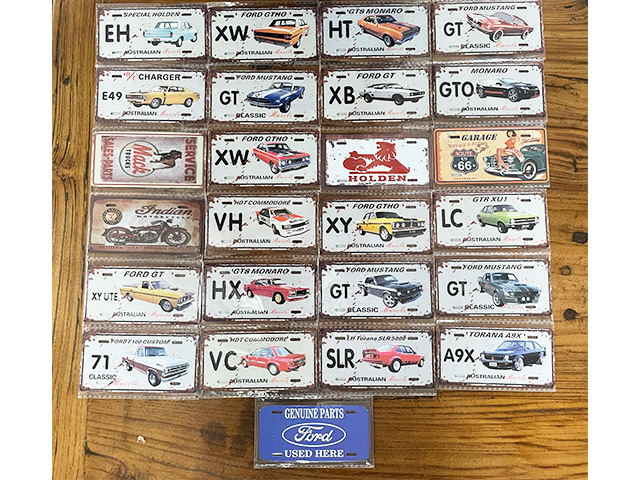 CAR TIN FRIDGE MAGNETS 12X6CM 25ASST