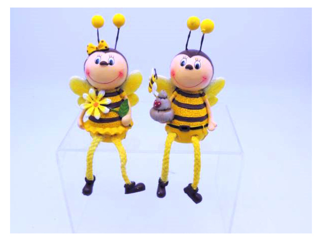 BEES MARITA AND BILL 2ASST UN8