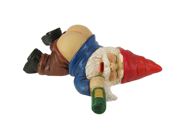 24CM BOOZE GNOME PASSED OUT