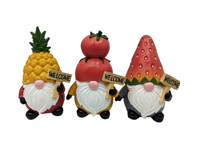 15CM GNOME WITH FRUIT HEAD 3ASST SOLD QTY 6