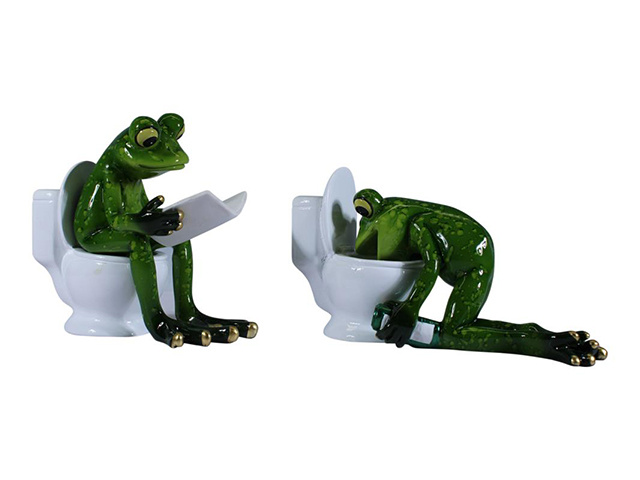 12CM MARBLE FROG ON TOILET 2ASST