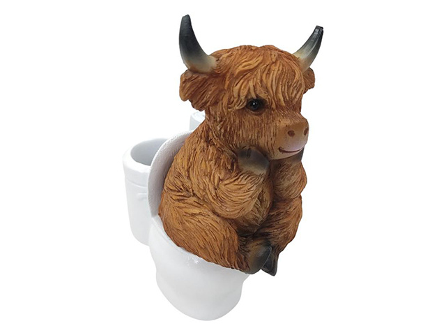 13CM HIGHLAND COW SITTING ON TOILET QTY 2