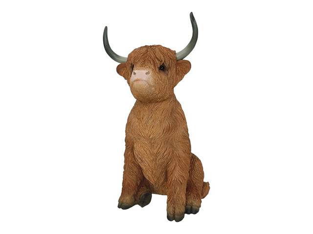 34CM SITTING HIGHLAND COW