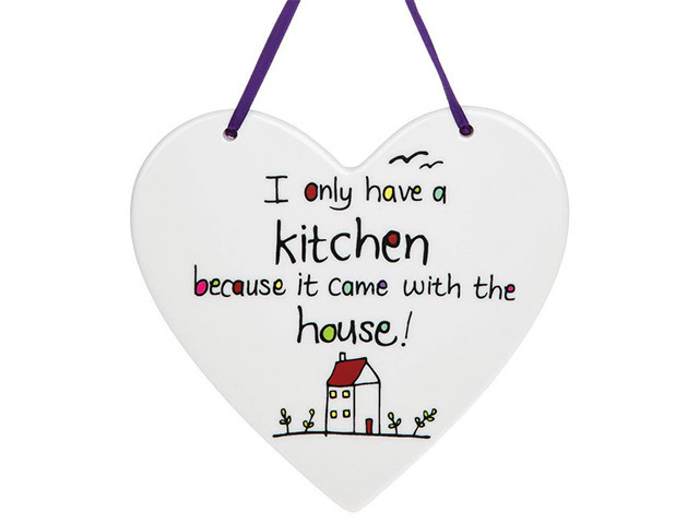 KITCHEN HEART PLAQUE 13x12CM