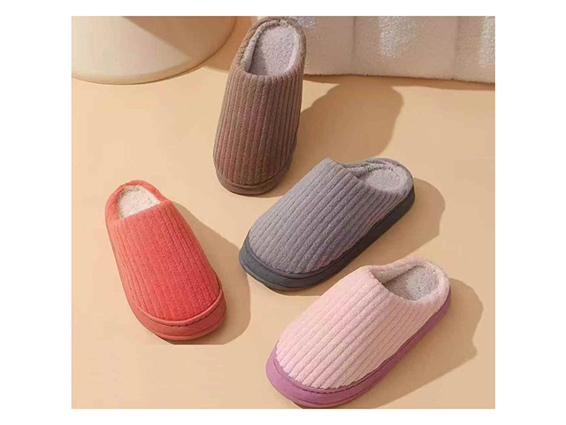 WINTER SLIPPERS 38-45 5ASST SOLD QTY12