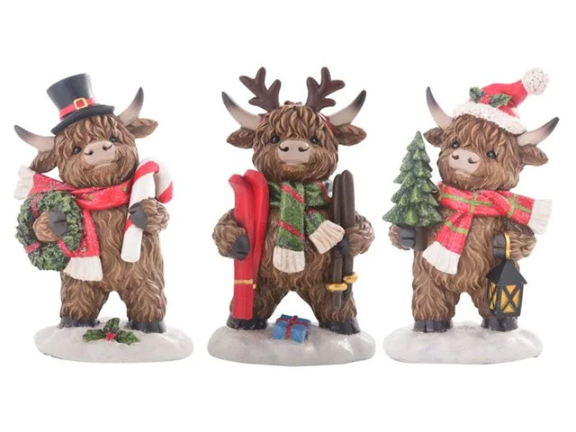 XMAS HIGHLAND COW WITH GIFTS 3ASST SOLD QTY6